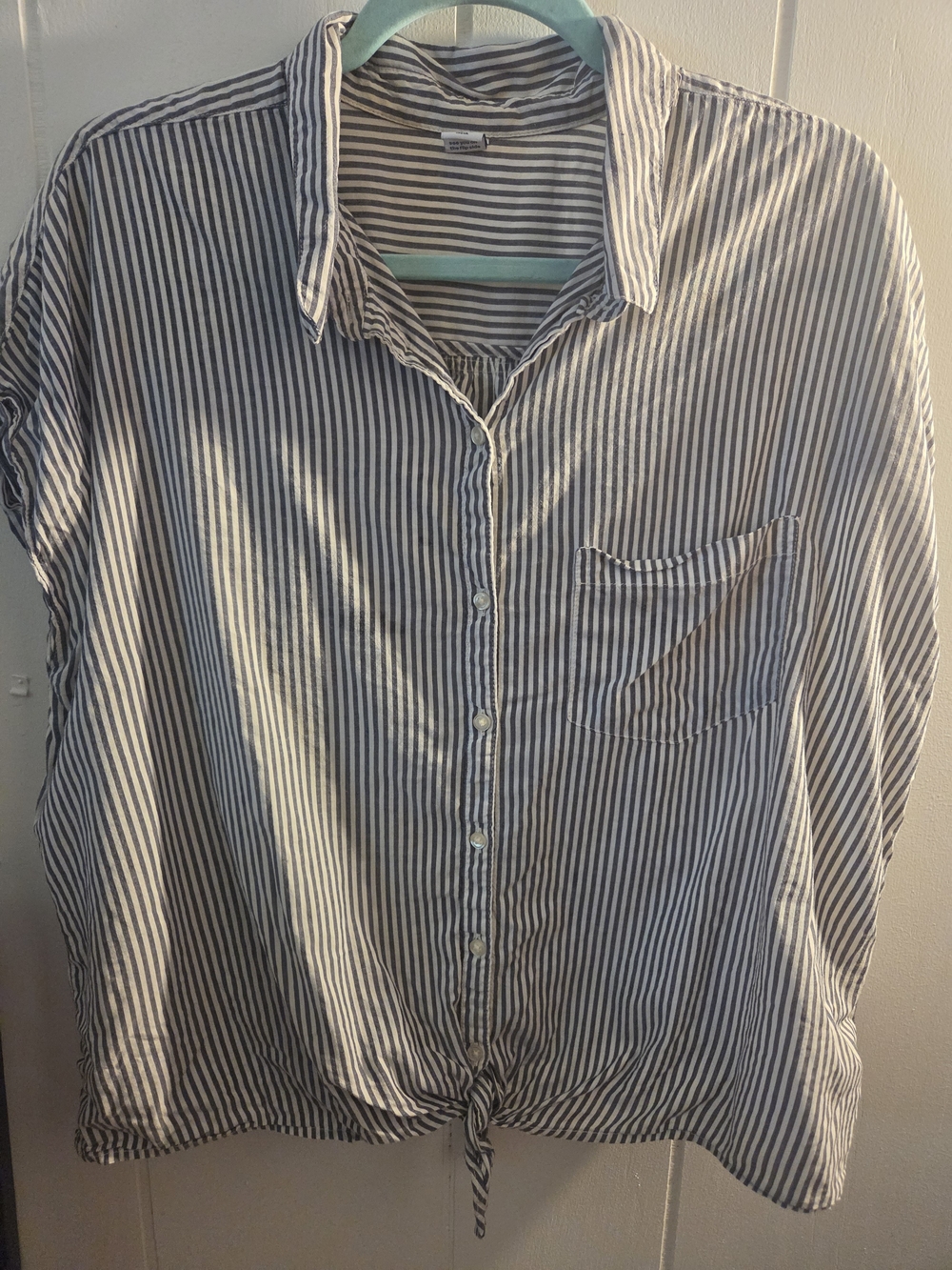 Old Navy Blue and White Striped Tie-Hem Button-Up Blouse